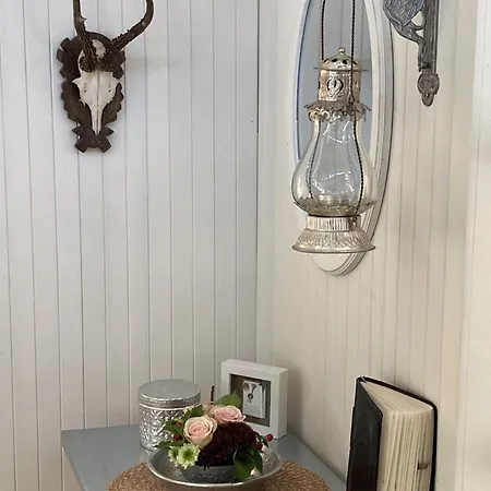 Romantikurlaub Im Zirkuswagen *